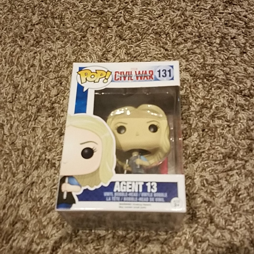 Pop vinyl figure #131 captain America agent 13